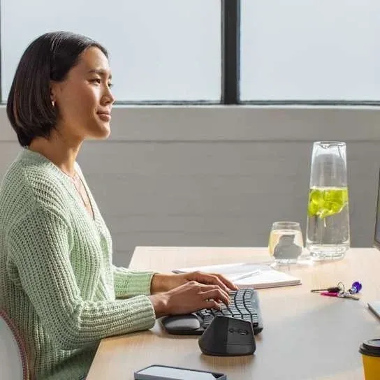 Клавиатуры LOGITECH Wave Keys графитовый - фото 4