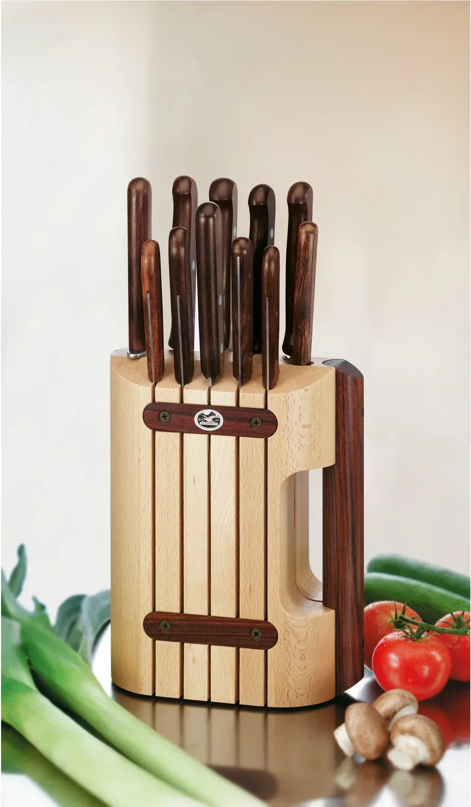 Ножи кухонные наборы VICTORINOX Wood дерево - фото 4