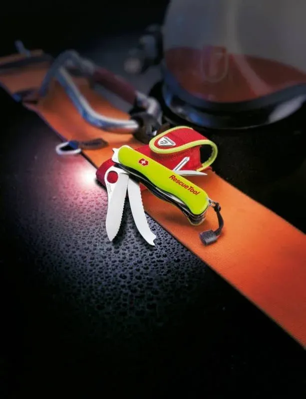Ножи перочинные VICTORINOX RescueTool One Hand желтый - фото 3