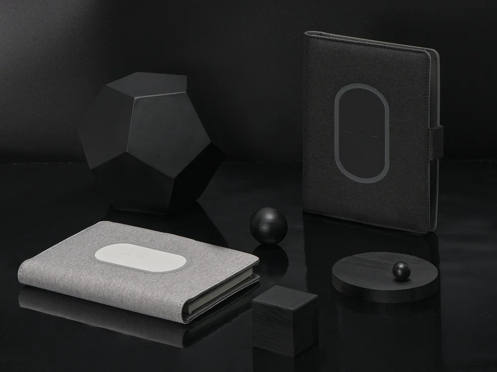 Органайзер с беспроводной зарядкой Powernote 5000 mAh темно-серый - фото 16