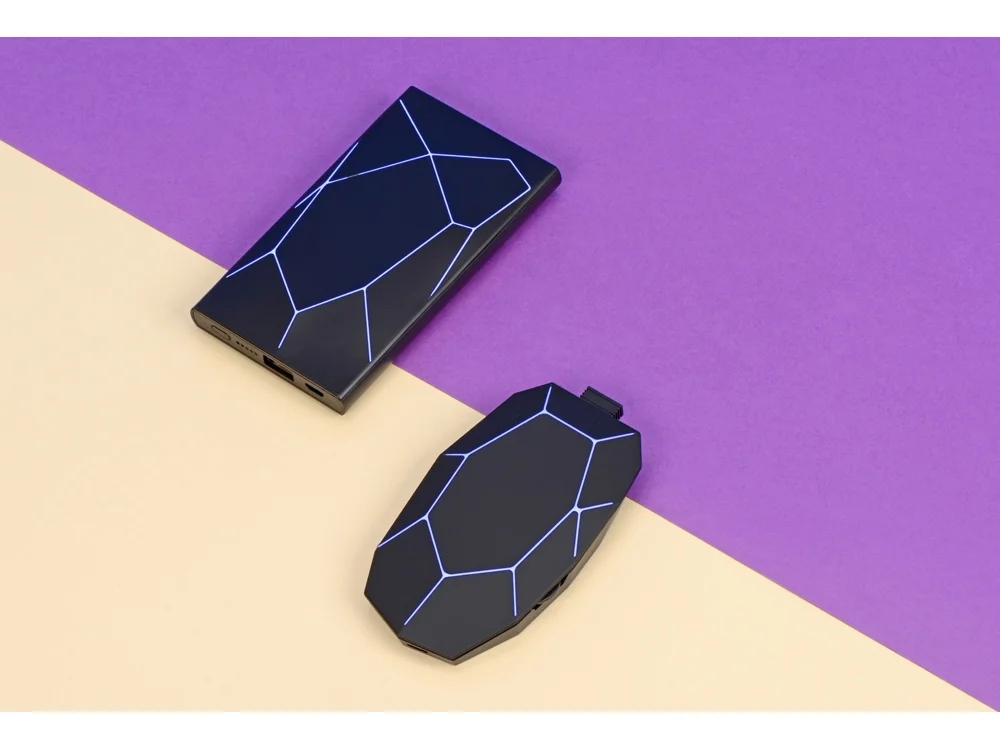 Внешний беспроводной аккумулятор Geo Wireless с подсветкой лого 5000 mAh черный - фото 12