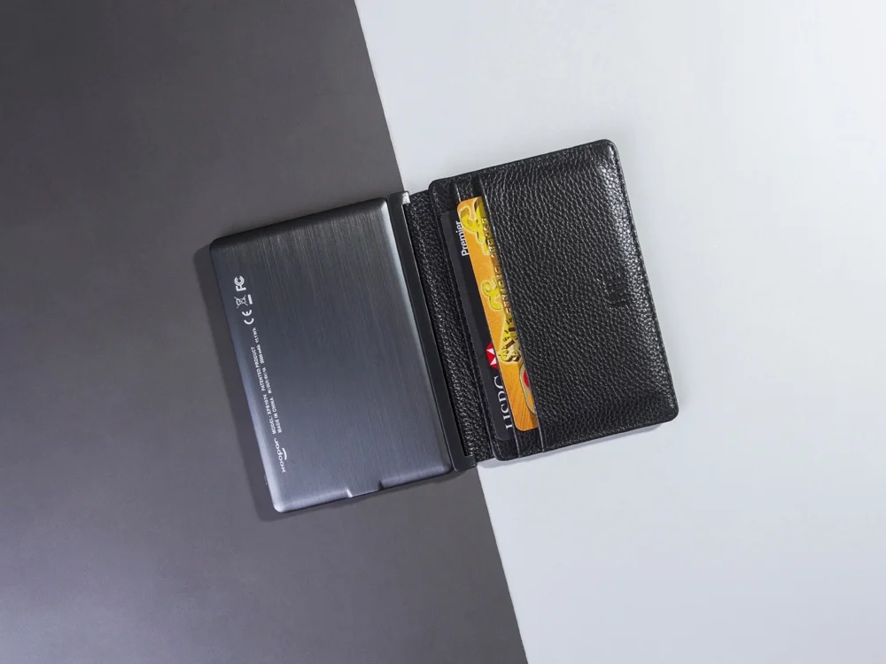 Портмоне с зарядным устройством INE 4000 mAh черный - фото 3