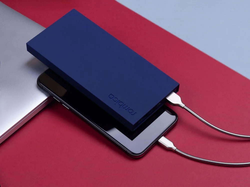 Внешний аккумулятор NEO ARIA 10000 mAh бордовый/синий - фото 6