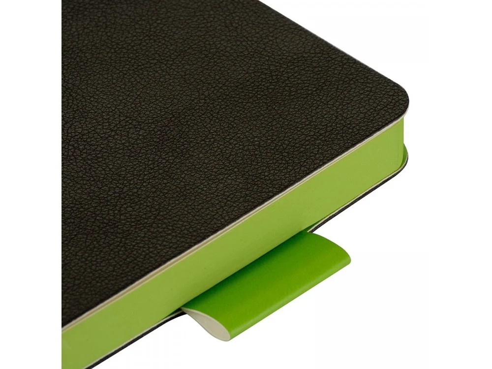 Ежедневник недатированный А5 Boston черный с обрезом цвета зеленого яблока - фото 4