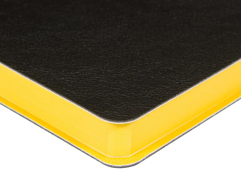 Ежедневник недатированный А5 Boston черный с желтым обрезом - фото 3