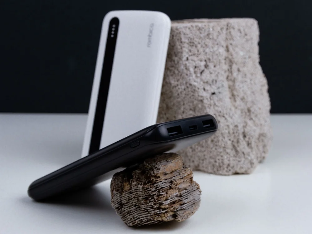 Внешний аккумулятор NEO PBS100 10000 mAh черный - фото 7