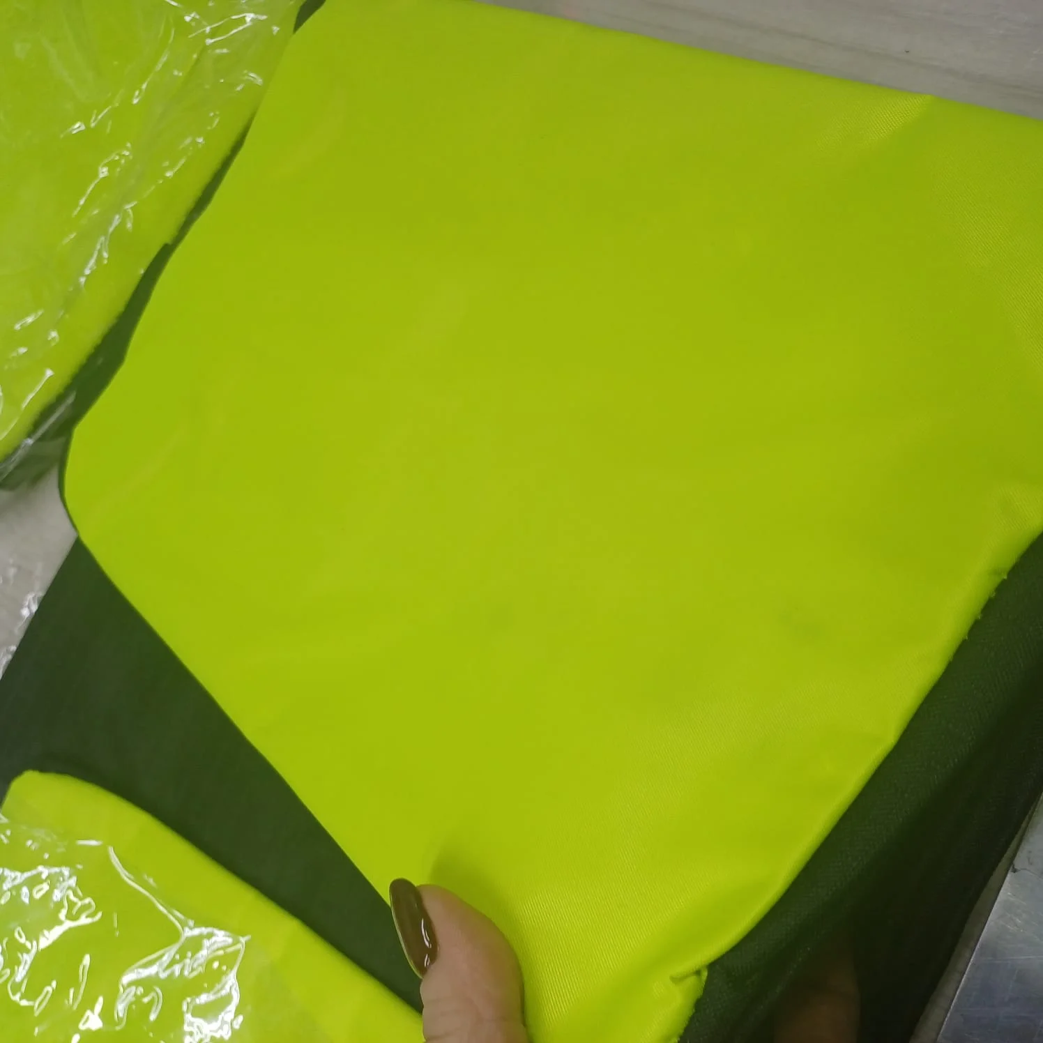 Спортивная сумка Master черный/неоновый зеленый - фото 8