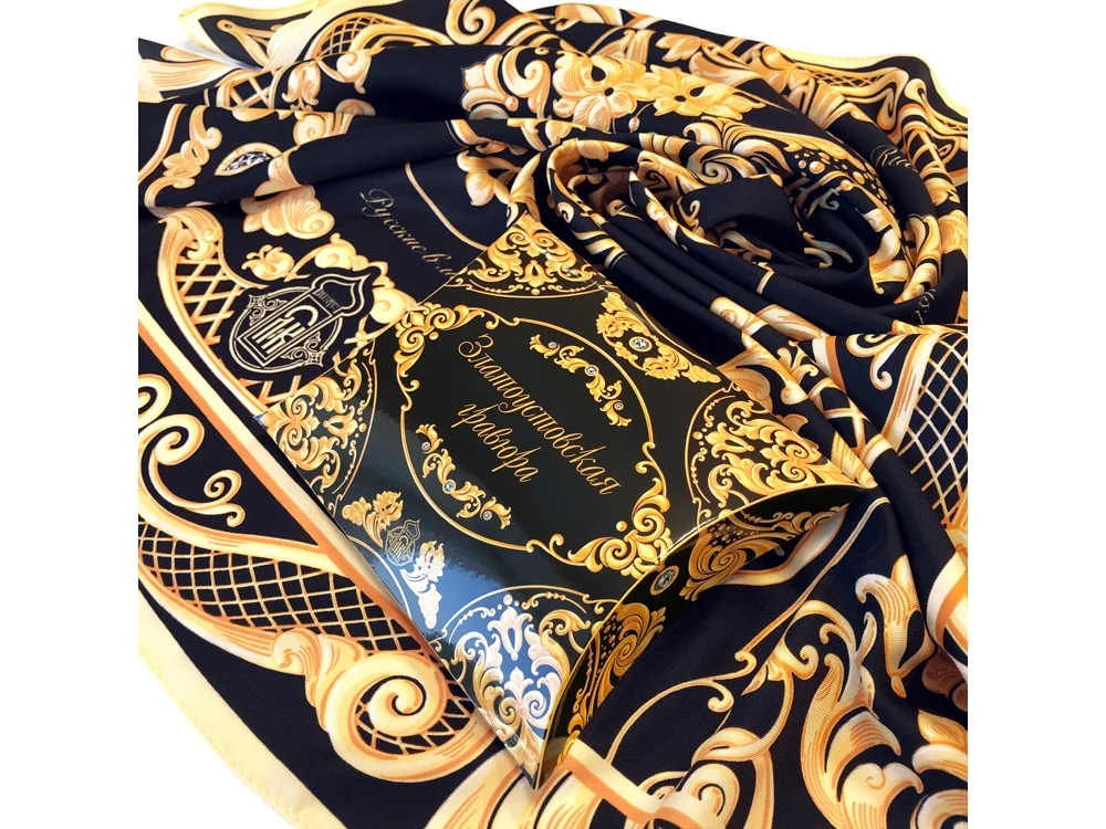 Платок Златоустовская гравюра черный золотистый - фото 7
