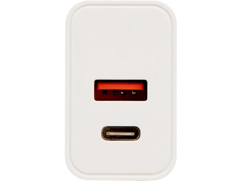 Сетевое зарядное устройство c выходами USB-A и USB-C и быстрой зарядкой QC/PD Recharger Pro 30 Вт белый - фото 3