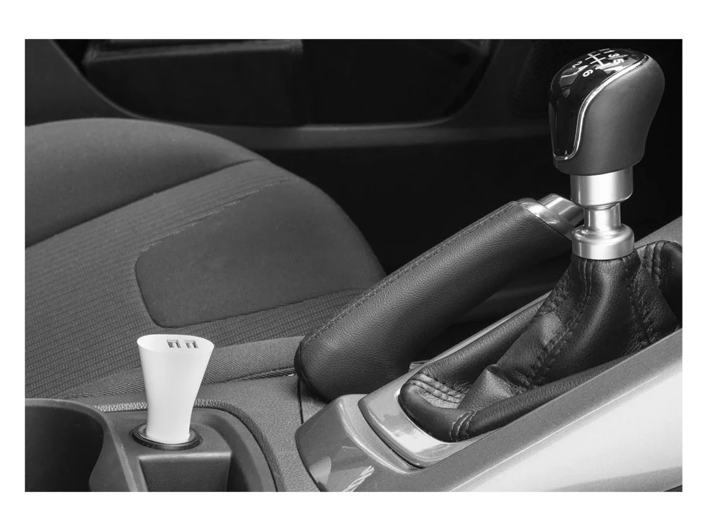 Адаптер автомобильный Split USB x 2 белый - фото 2