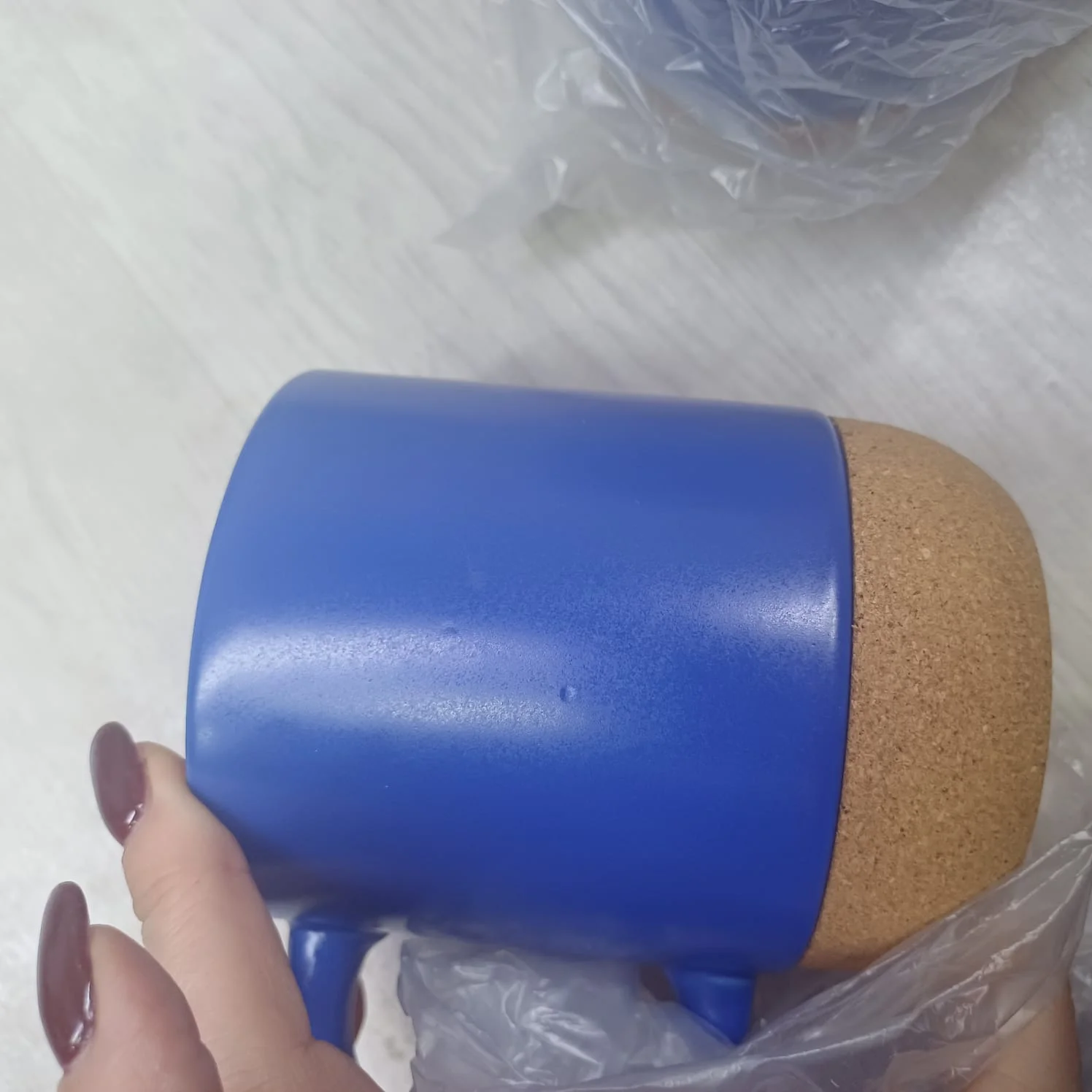 Кружка с пробковым дном и крышкой Denpasar синий матовый 400 мл - фото 10