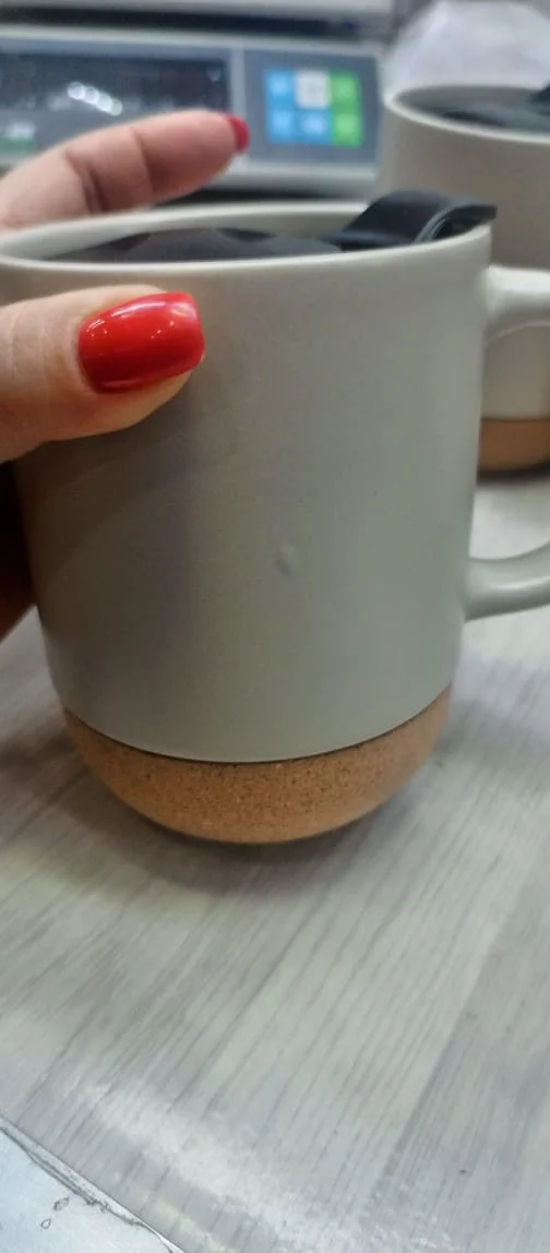 Кружка с пробковым дном и крышкой Denpasar бежевый 400 мл - фото 13