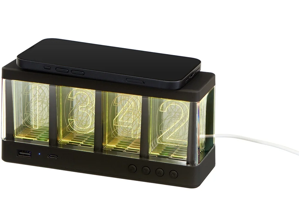 Часы с LED-подсветкой и беспроводной зарядкой Cyber 10 Вт черный - фото 2