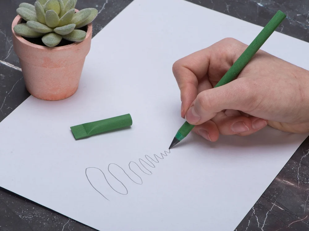 Вечный карандаш из переработанной бумаги Recycled pencil зеленый - фото 4