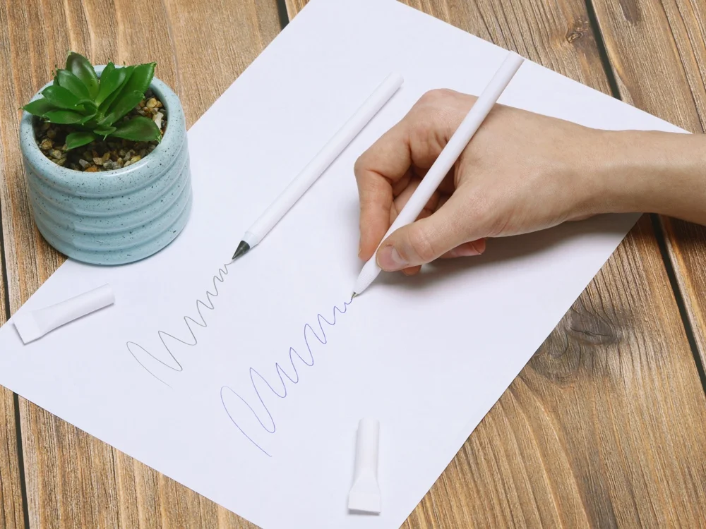 Подарочный набор Recycled Duo c шариковой ручкой и вечным карандашом из переработанной бумаги белый - фото 6