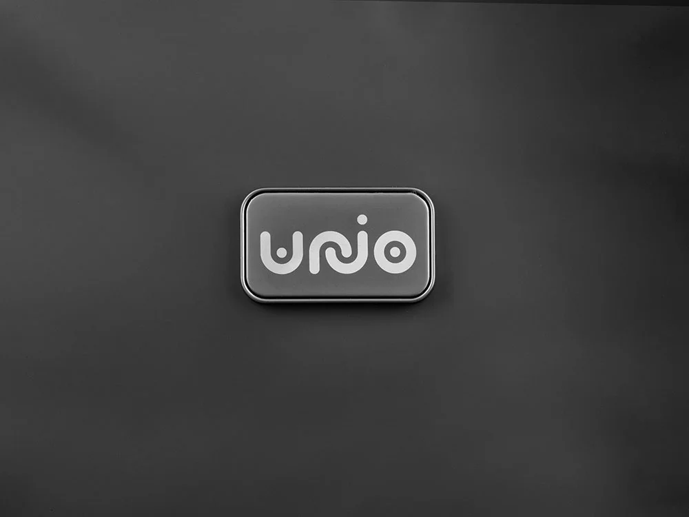 Рюкзак Sofit для ноутбука 14 из экокожи с гравировкой на шильде черный - фото 2