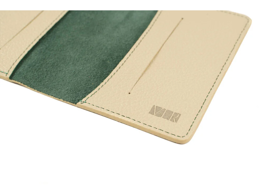 Обложка для паспорта Valerie Concept зеленый/бежевый - фото 4