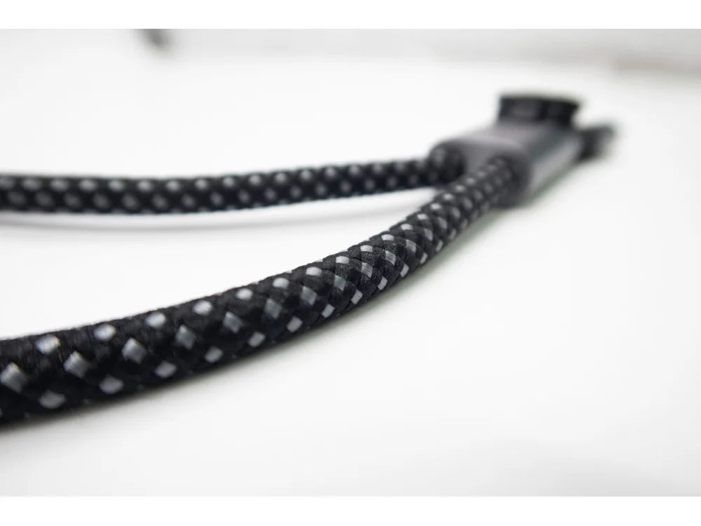 Ремешок-держатель для телефона с зарядным кабелем USB-C- USB-C Lany Wristband Charge Eco серый - фото 24