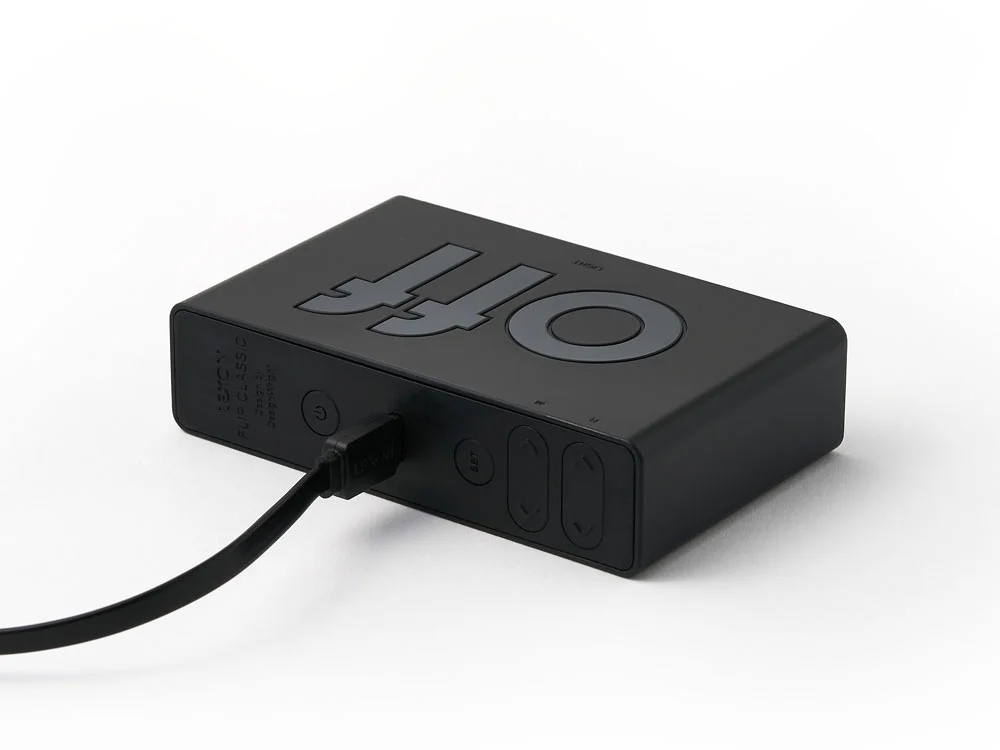 Часы настольные Flip Classic - фото 6