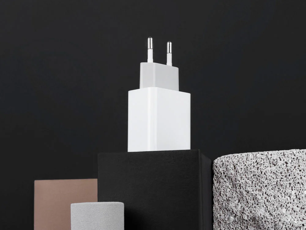 Сетевое зарядное устройство NEO ZQ3 PD 20 Вт белый - фото 6