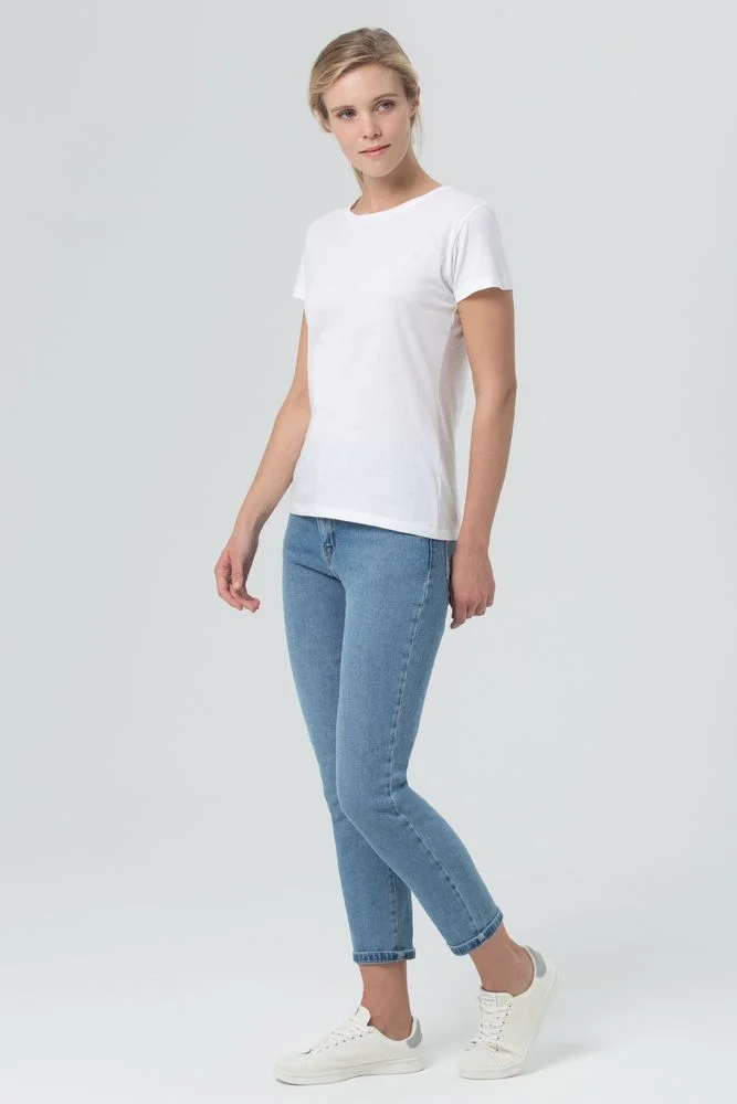 Футболка женская Miss 150 белая - фото 8