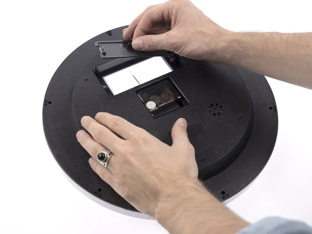 Часы настенные Insert2 белые - фото 4