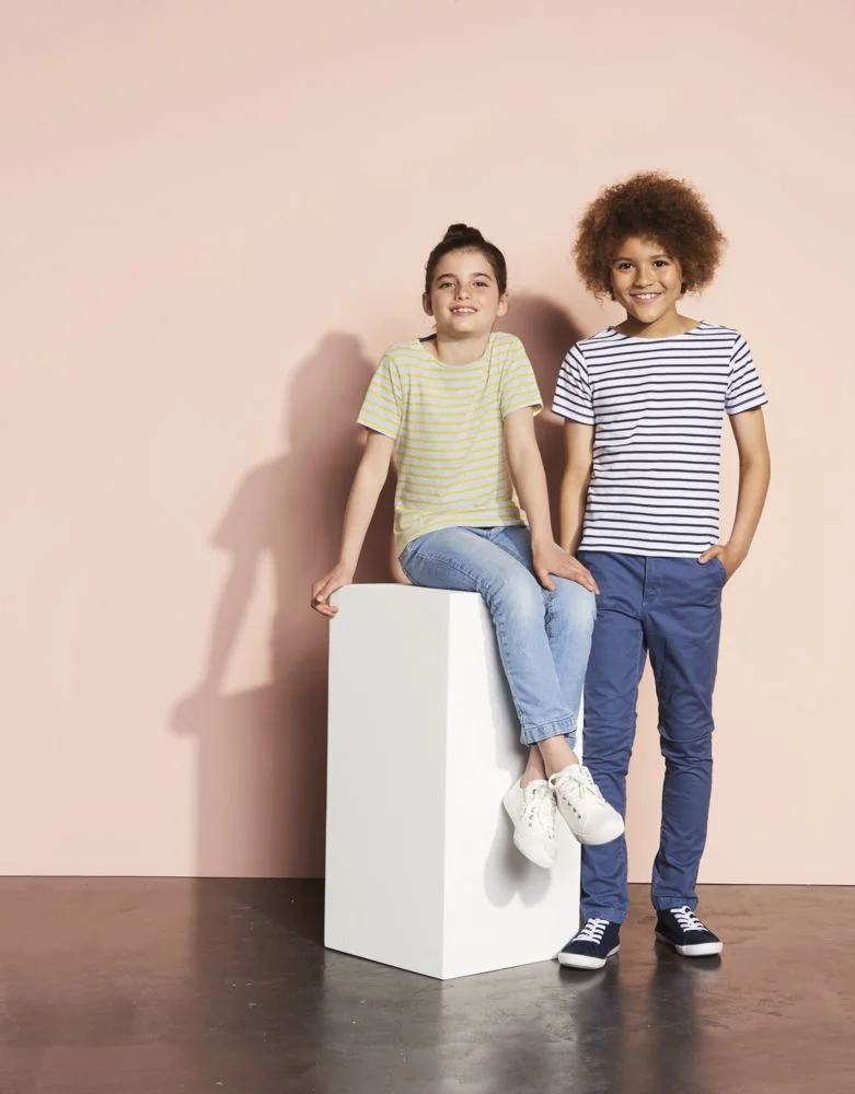 Футболка детская Miles Kids белая с темно-синим - фото 3