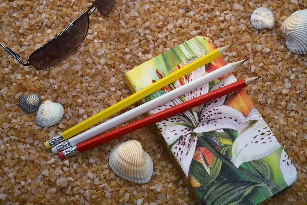 Карандаш простой Triangle с ластиком белый - фото 3