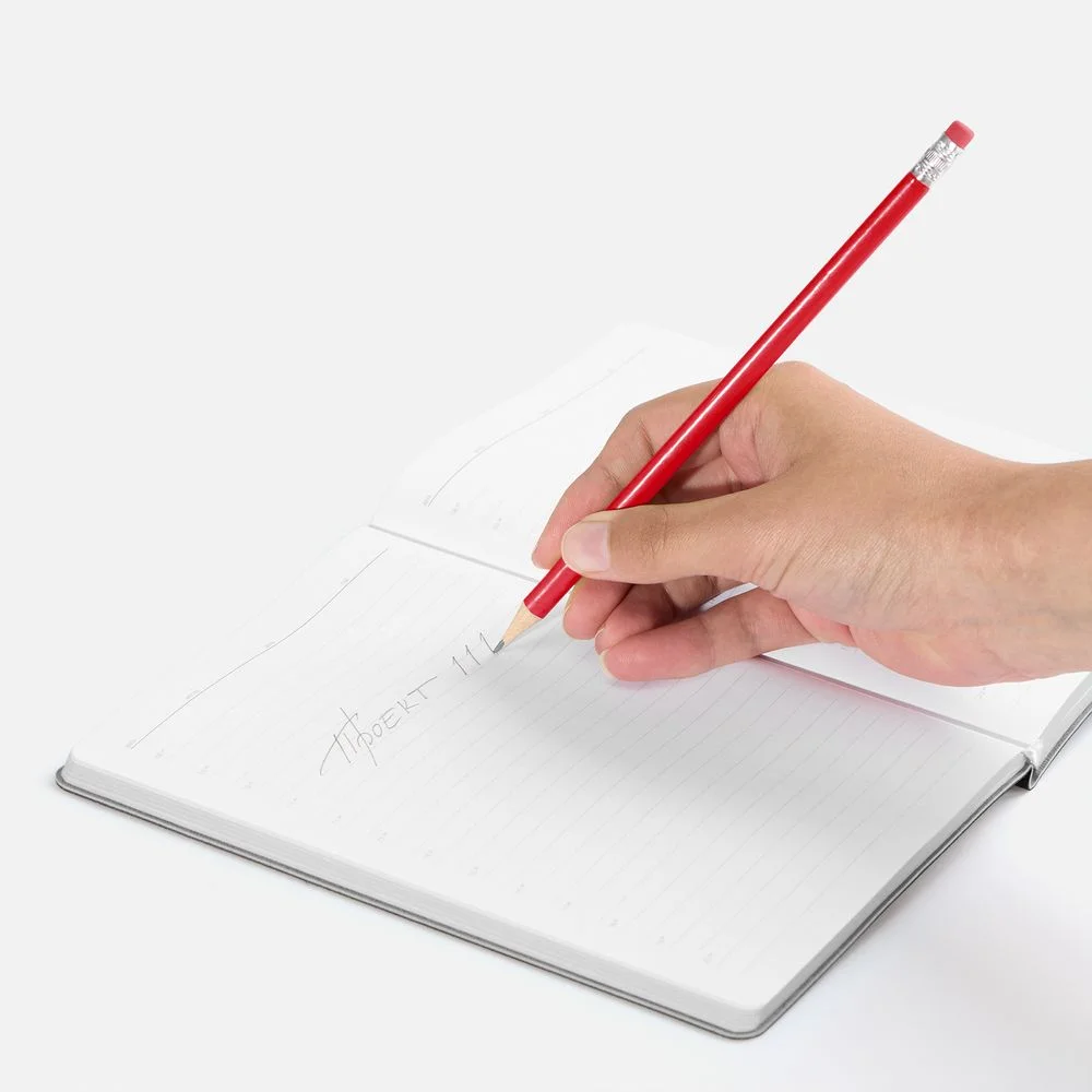 Карандаш простой Triangle с ластиком красный - фото 2