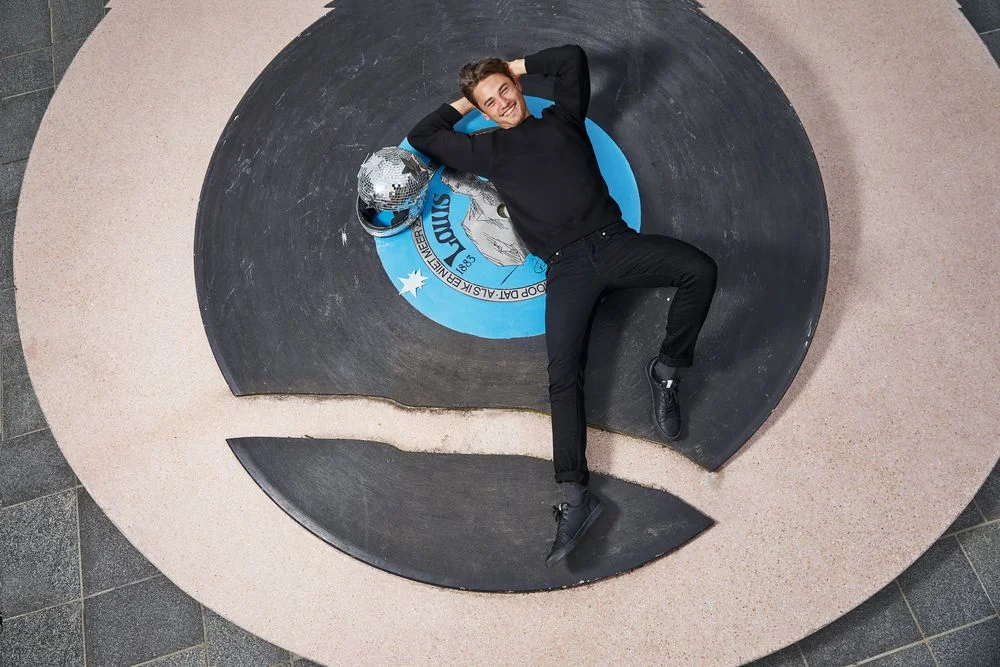 Толстовка ID.002 черная - фото 5