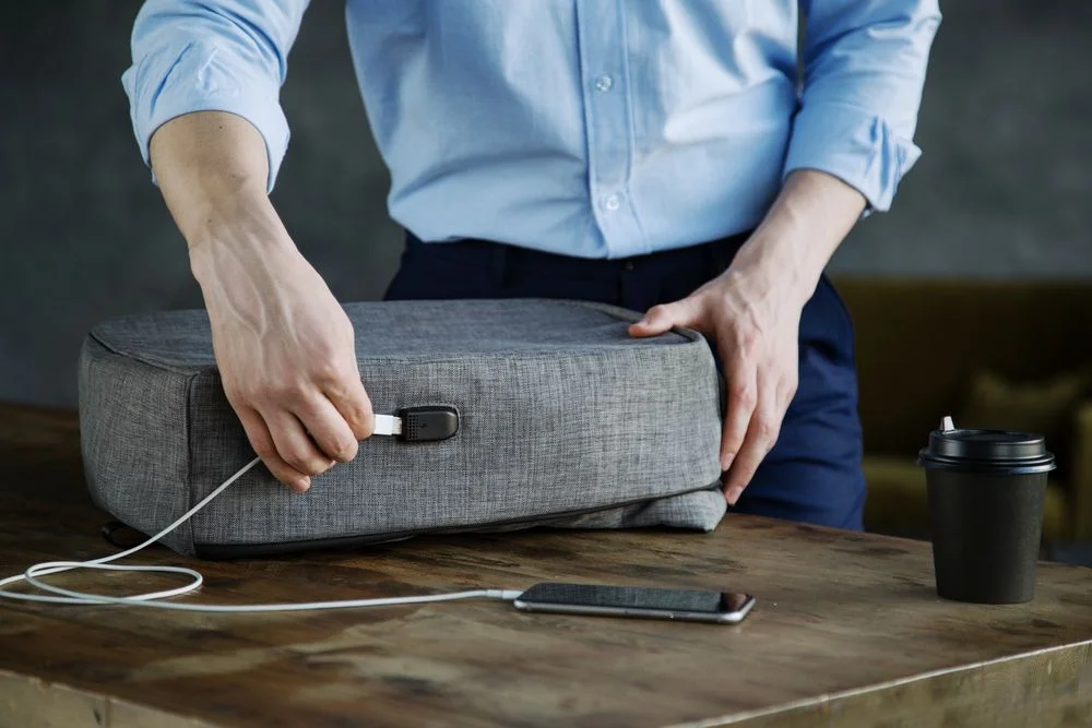 Рюкзак с потайным карманом inGreed серый - фото 16