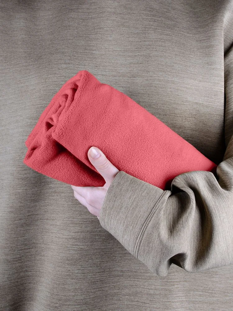 Флисовый плед Warm&Peace розовый коралловый - фото 9