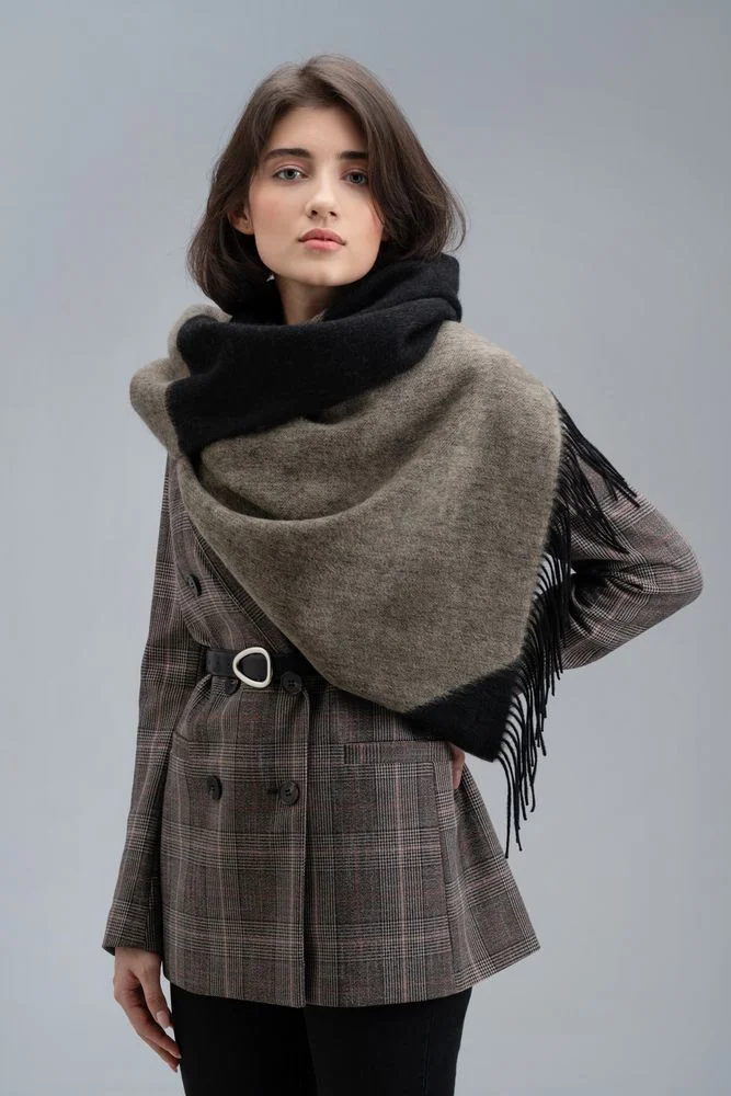 Палантин Charming, черный с бежевым - фото 15