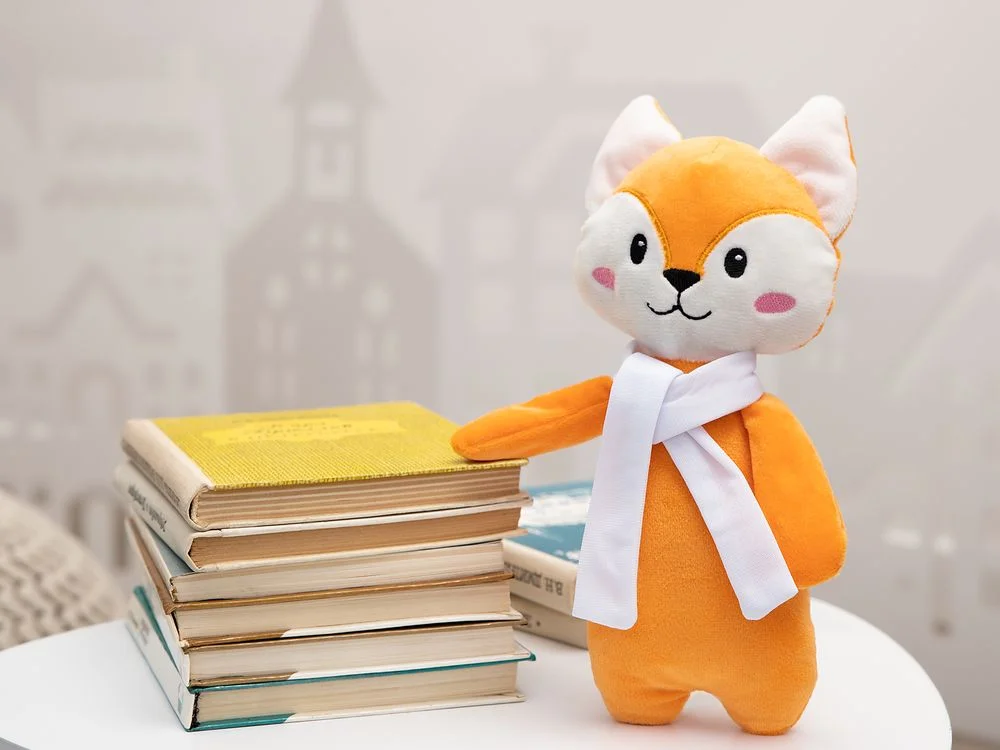 Мягкая игрушка Beastie Toys лисенок с белым шарфом - фото 4