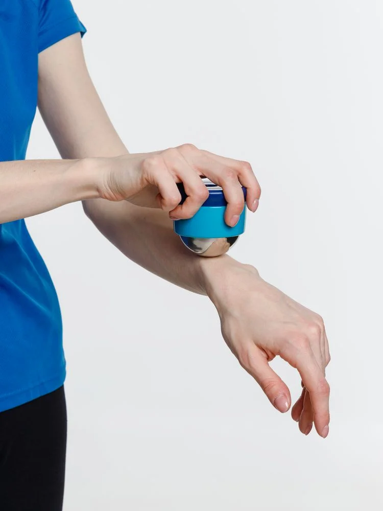 Шариковый ролик-массажер Blobus, синий с голубым - фото 5