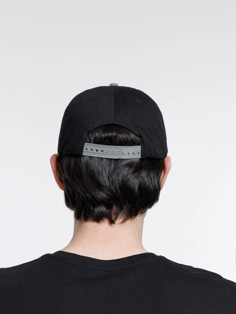 Бейсболка Foreside с прямым козырьком, черная с серым - фото 10