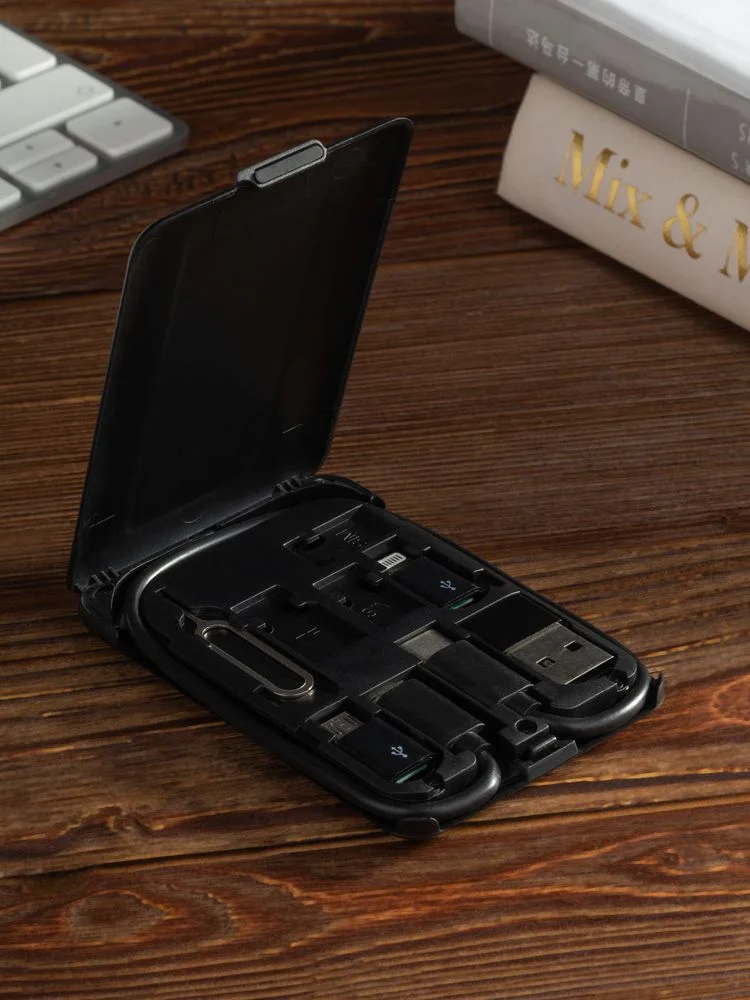 Органайзер с беспроводной зарядкой и набором адаптеров Octopod, черный - фото 9