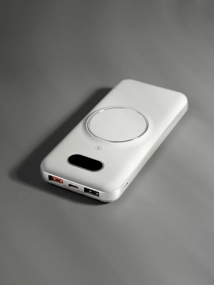 Внешний аккумулятор Omni Pro 10000 мАч белый - фото 11