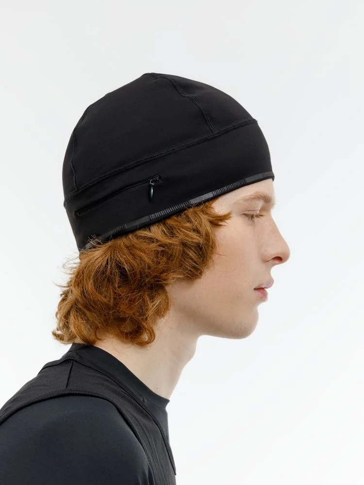 Спортивная шапка утепленная Jogge черная - фото 11