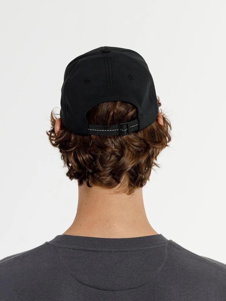 Бейсболка Cityscape черная - фото 10