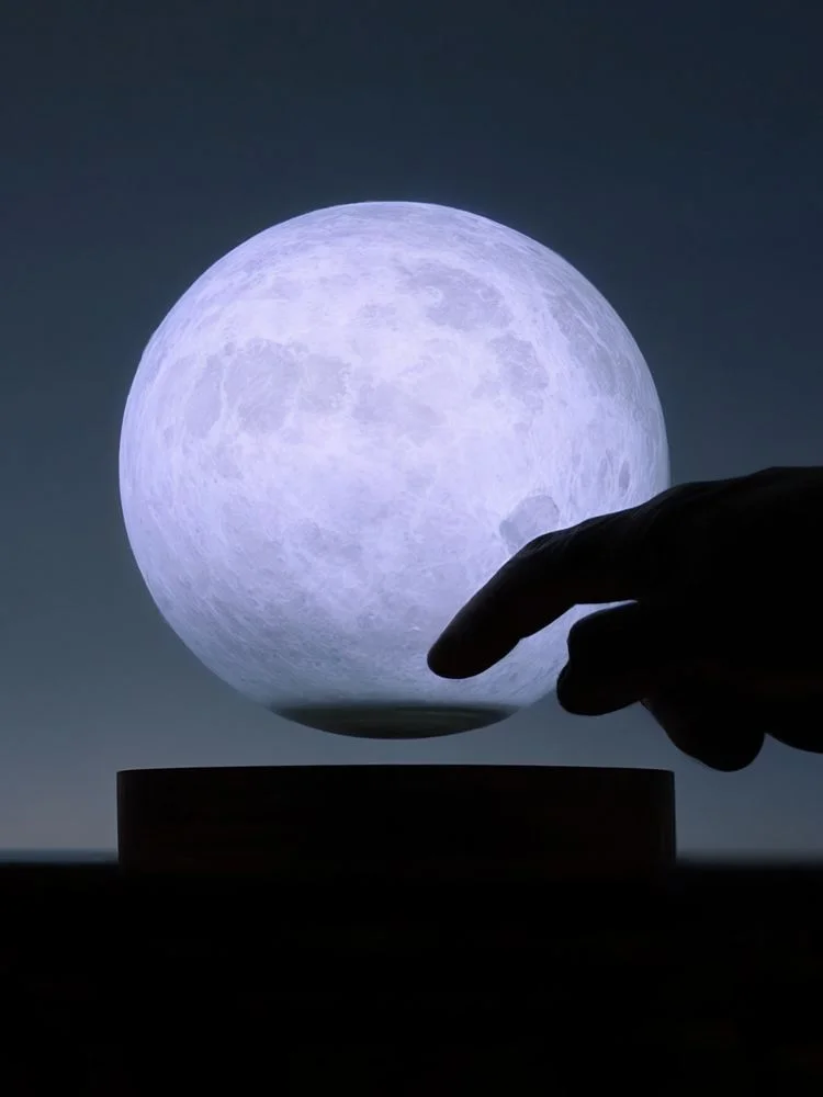 Левитирующая луна MoonFlight с деревянной подставкой - фото 2