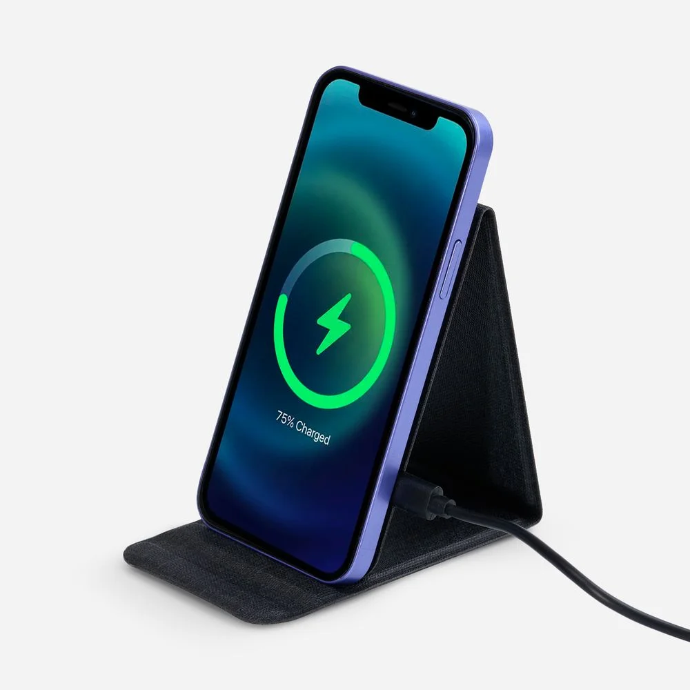 Подставка для смартфона с беспроводной зарядкой Kickstand - фото 1