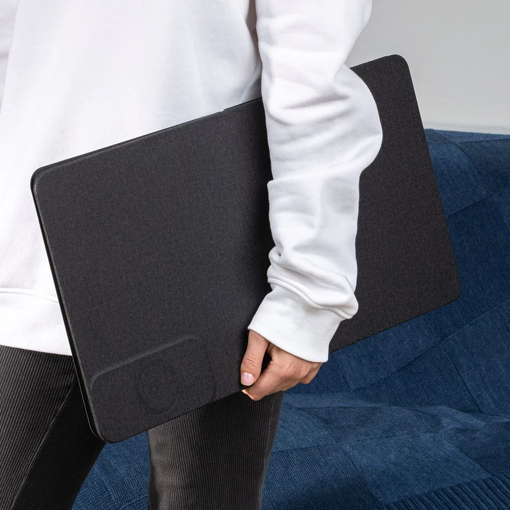 Складной стол для ноутбука с беспроводной зарядкой Kickstand Table серый - фото 12