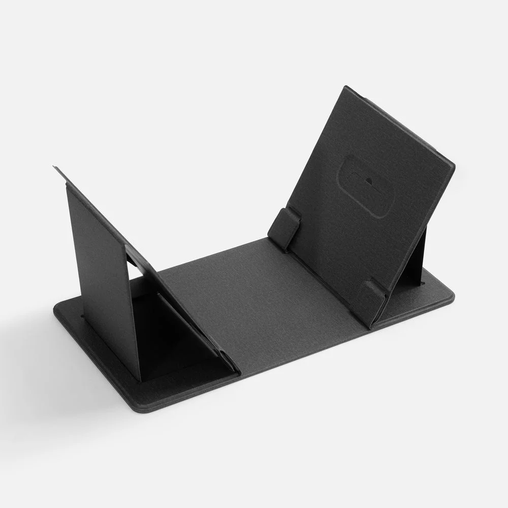 Складной стол для ноутбука с беспроводной зарядкой Kickstand Table серый - фото 3