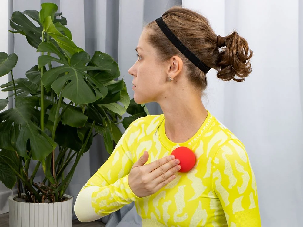 Массажный мяч для МФР Relaxify, красный - фото 6