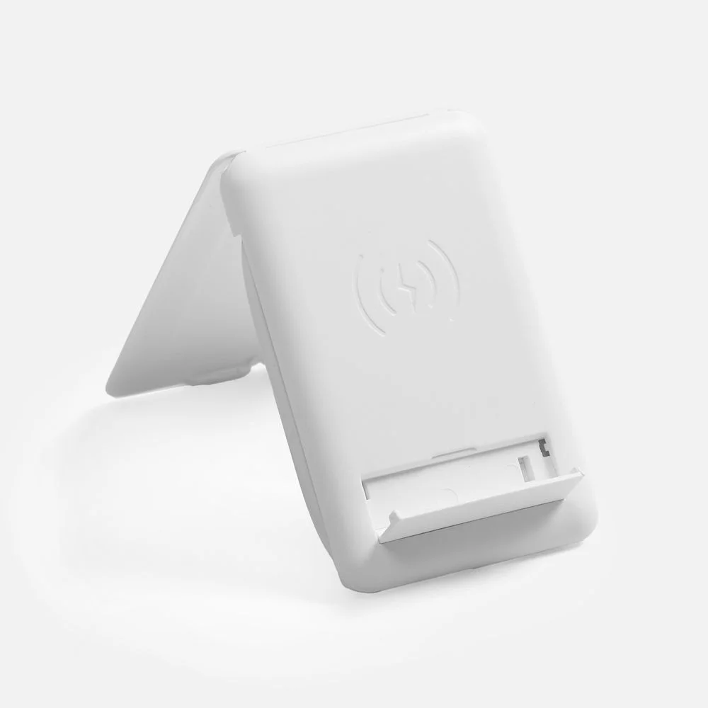 Органайзер с беспроводной зарядкой и набором адаптеров Octopod белый - фото 4