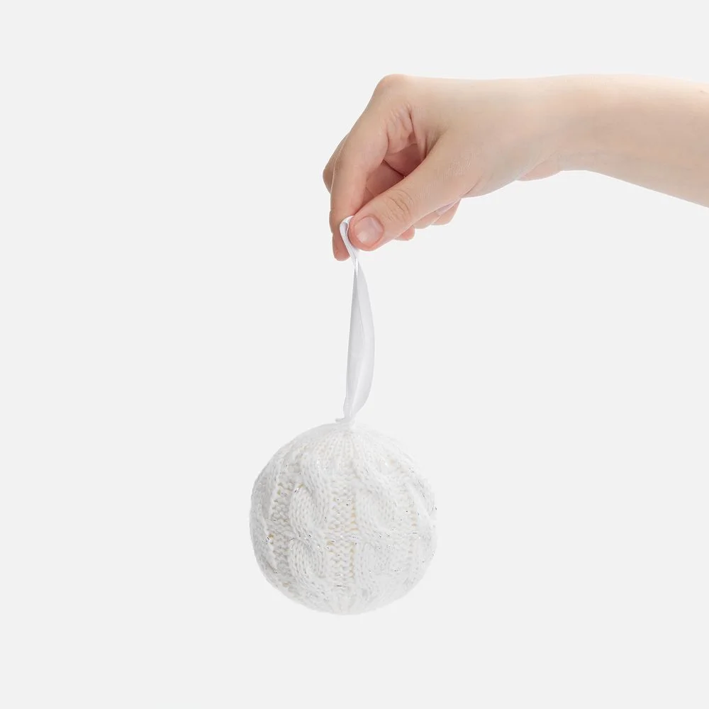 Вязаный шарик «Магия зимы» - фото 2