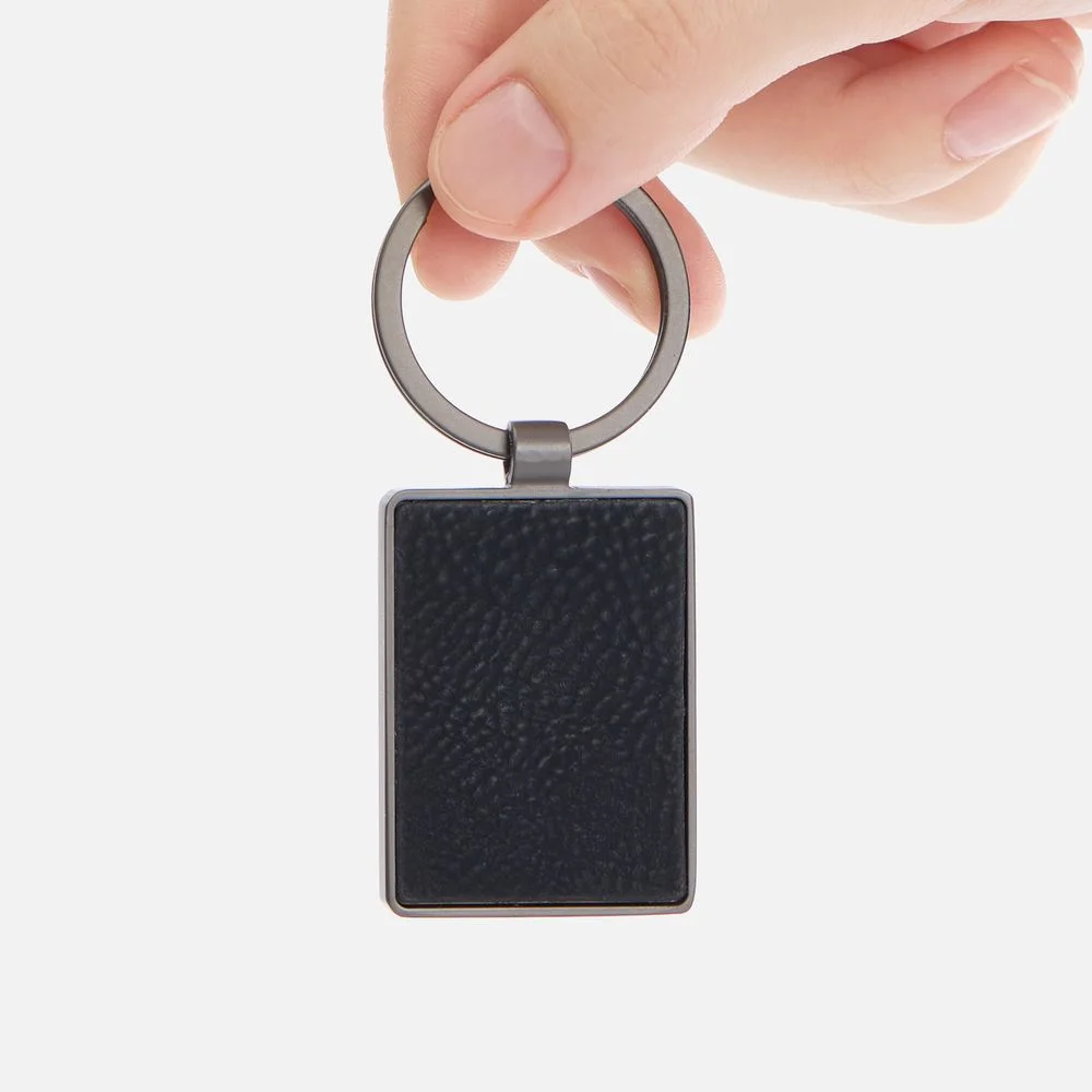 Брелок Gun Metal Leather Rectangle графитовый - фото 3