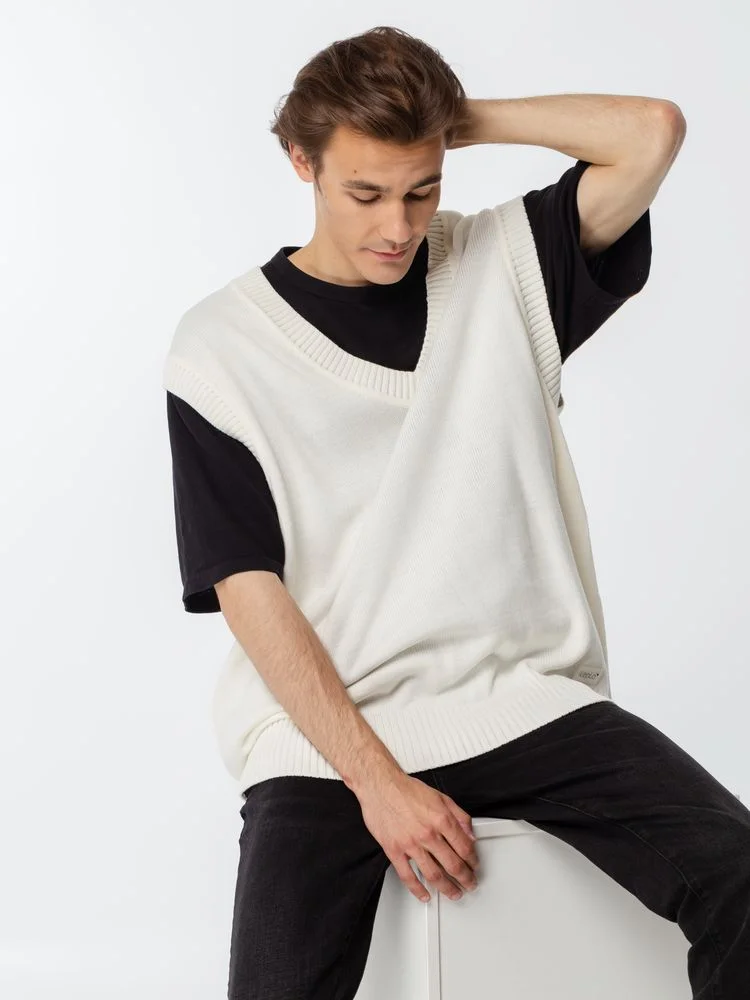 Жилет оверсайз унисекс Tad в сумке молочно-белый размер L/XL - фото 12