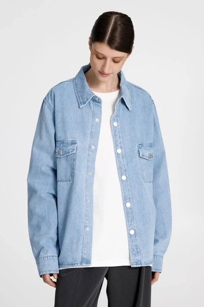 Куртка джинсовая O3 голубая размер 3XL/4XL - фото 4